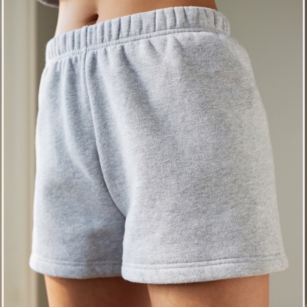 Cozy Fleece Perfect Hi-Rise 3" Sweatshort